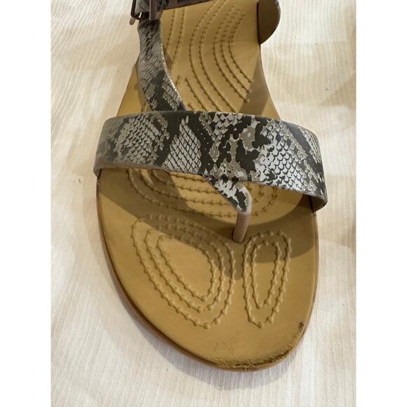 Crocs Iconic Tulum Toe Post Womens Size 9 Sandals Snake Print Open Toe Slides - Picture 3 of 13